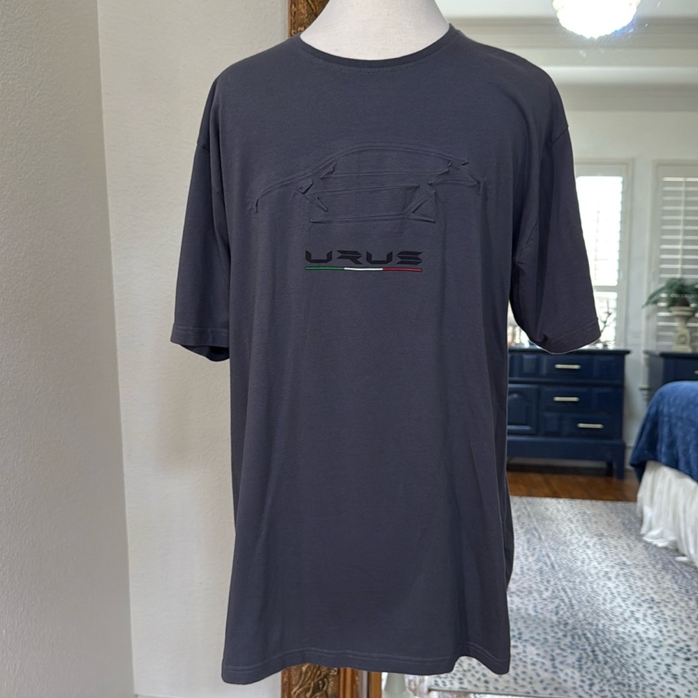 ✨NWT✨ Lamborghini Automobili Tee